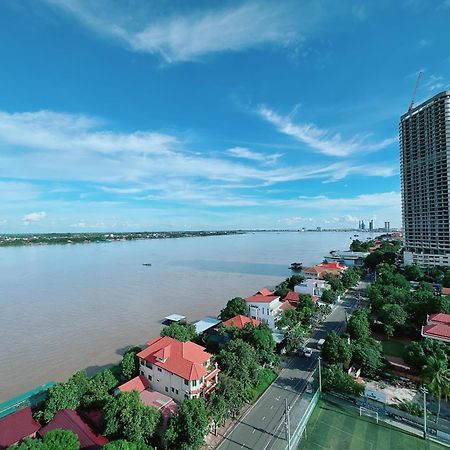Infinity 28 Hotel And Residence Phnom Penh Exterior foto